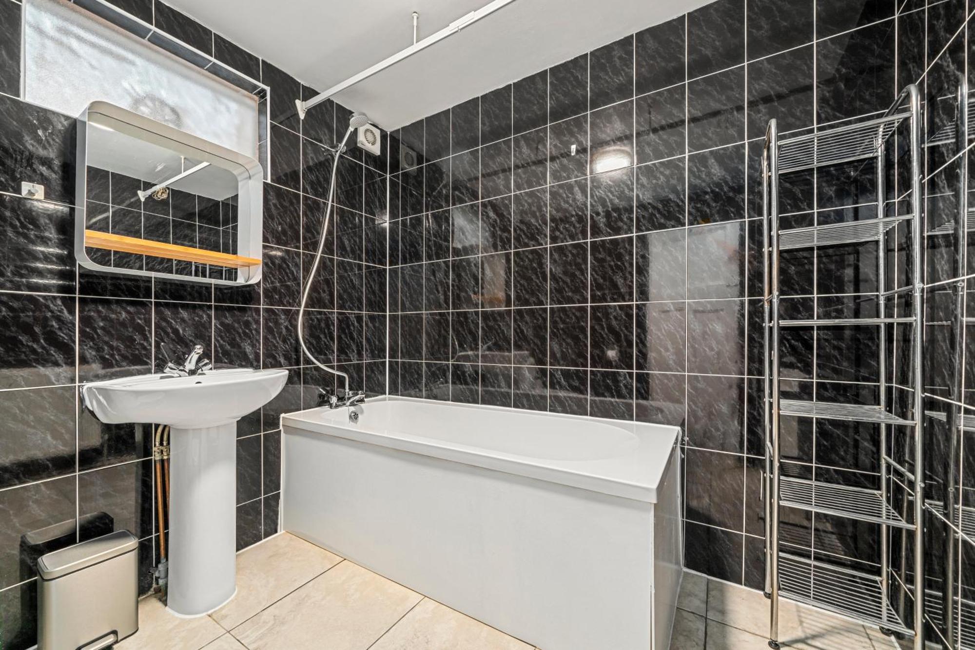 Casa vacanze 5-bedroom In Sleeps 14 Londra